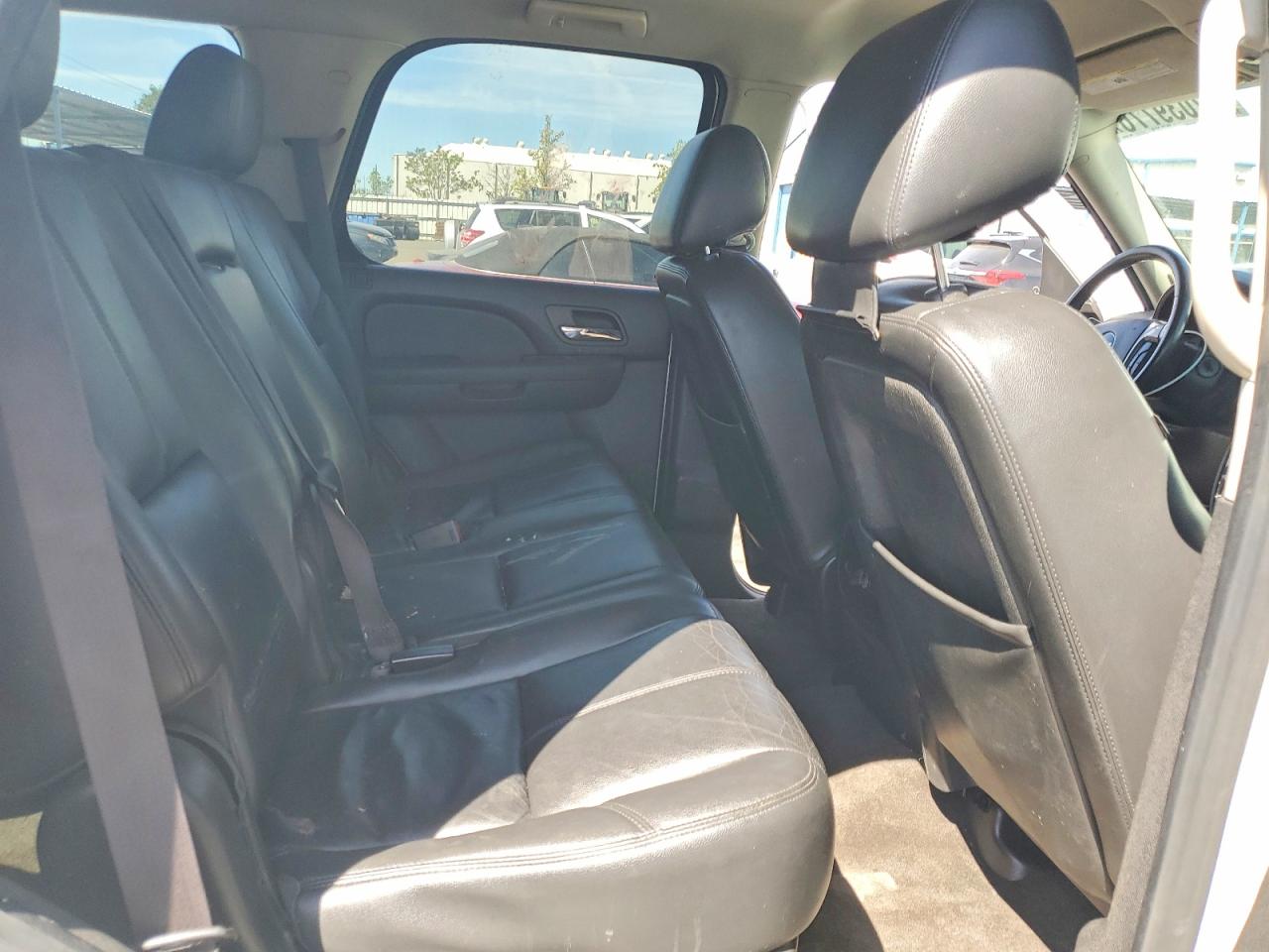2013 CHEVROLET TAHOE C1500 LT photo 31