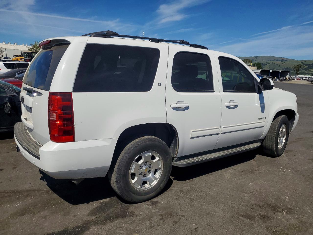 2013 CHEVROLET TAHOE C1500 LT photo 7