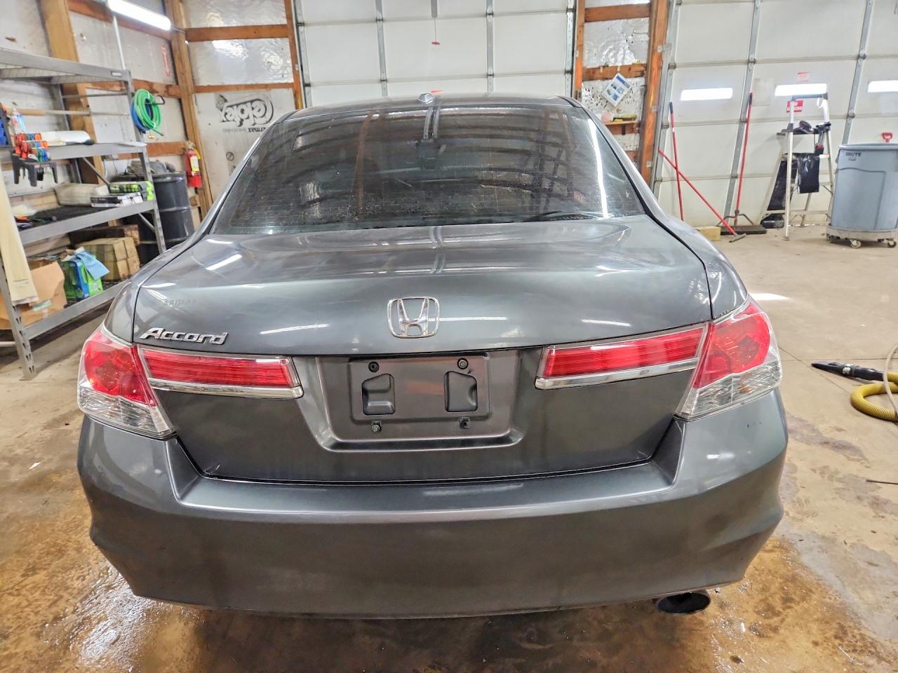 2012 HONDA ACCORD EXL photo 6