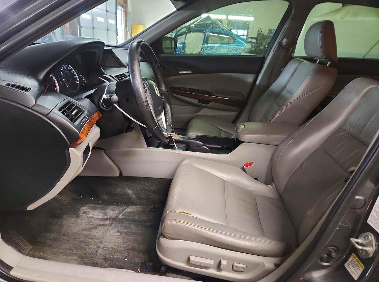 2012 HONDA ACCORD EXL photo 7