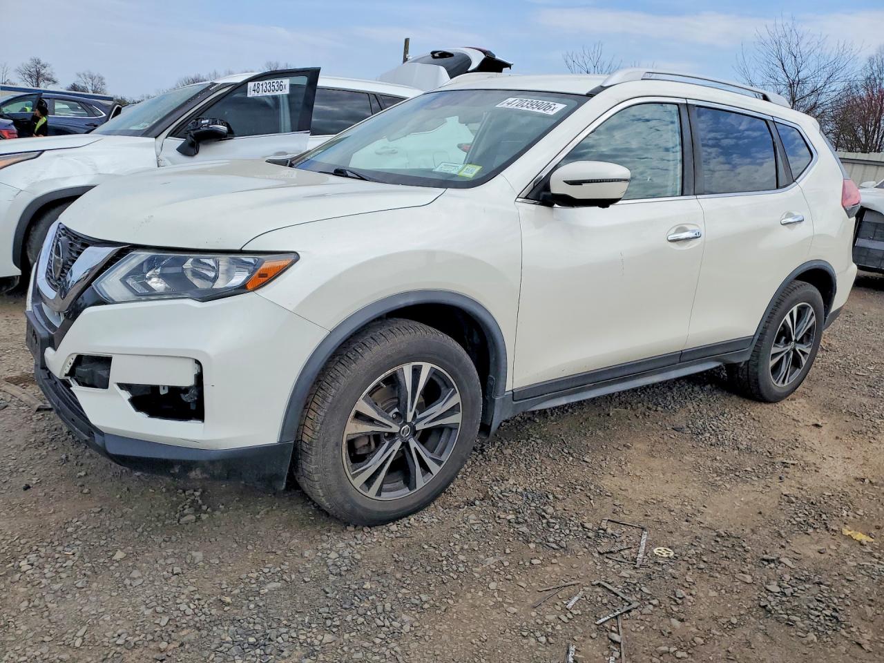 2019 NISSAN ROGUE