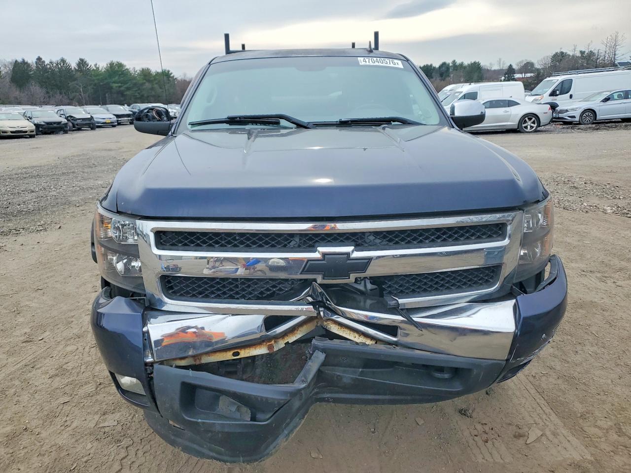 2010 CHEVROLET SILVERADO K1500 LT photo 5