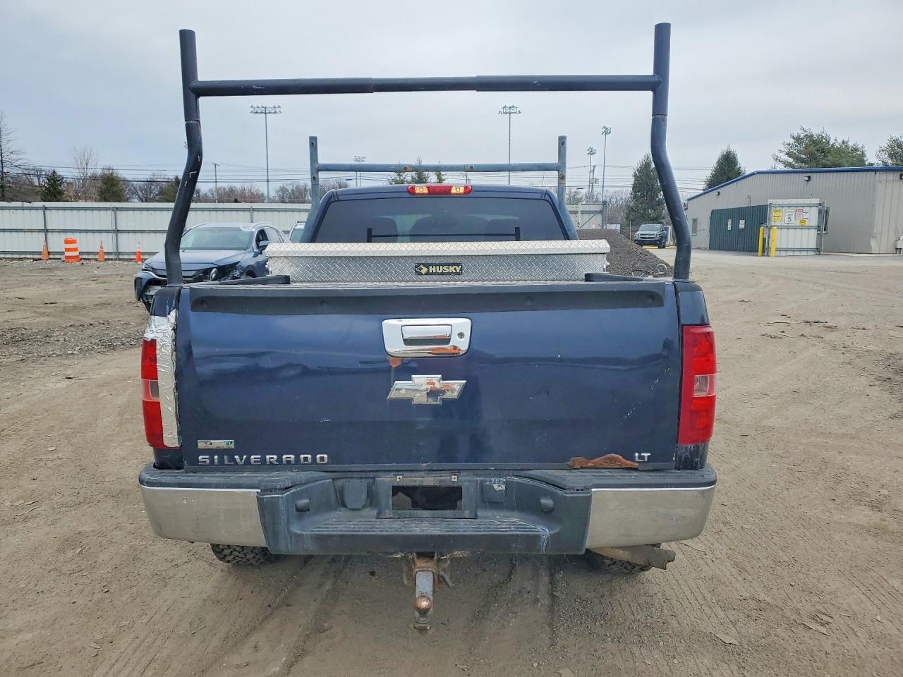 2010 CHEVROLET SILVERADO K1500 LT photo 6