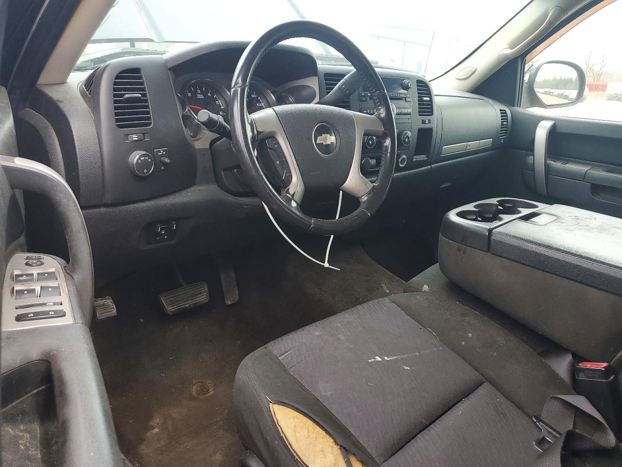 2010 CHEVROLET SILVERADO K1500 LT photo 8