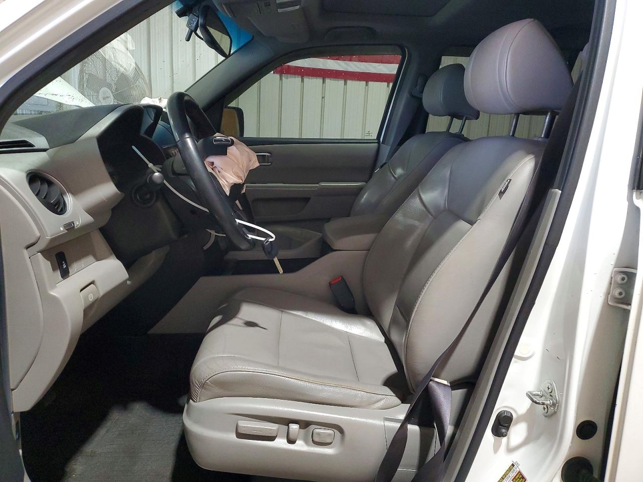 2012 HONDA PILOT EXL photo 13
