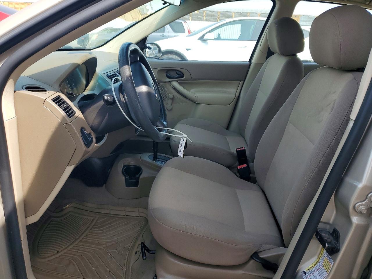 2007 FORD FOCUS ZX4 photo 13
