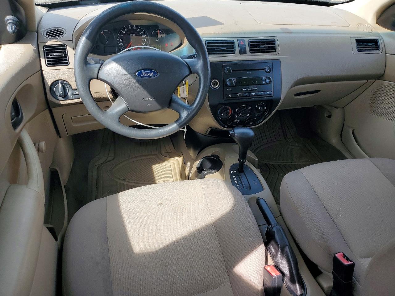 2007 FORD FOCUS ZX4 photo 15