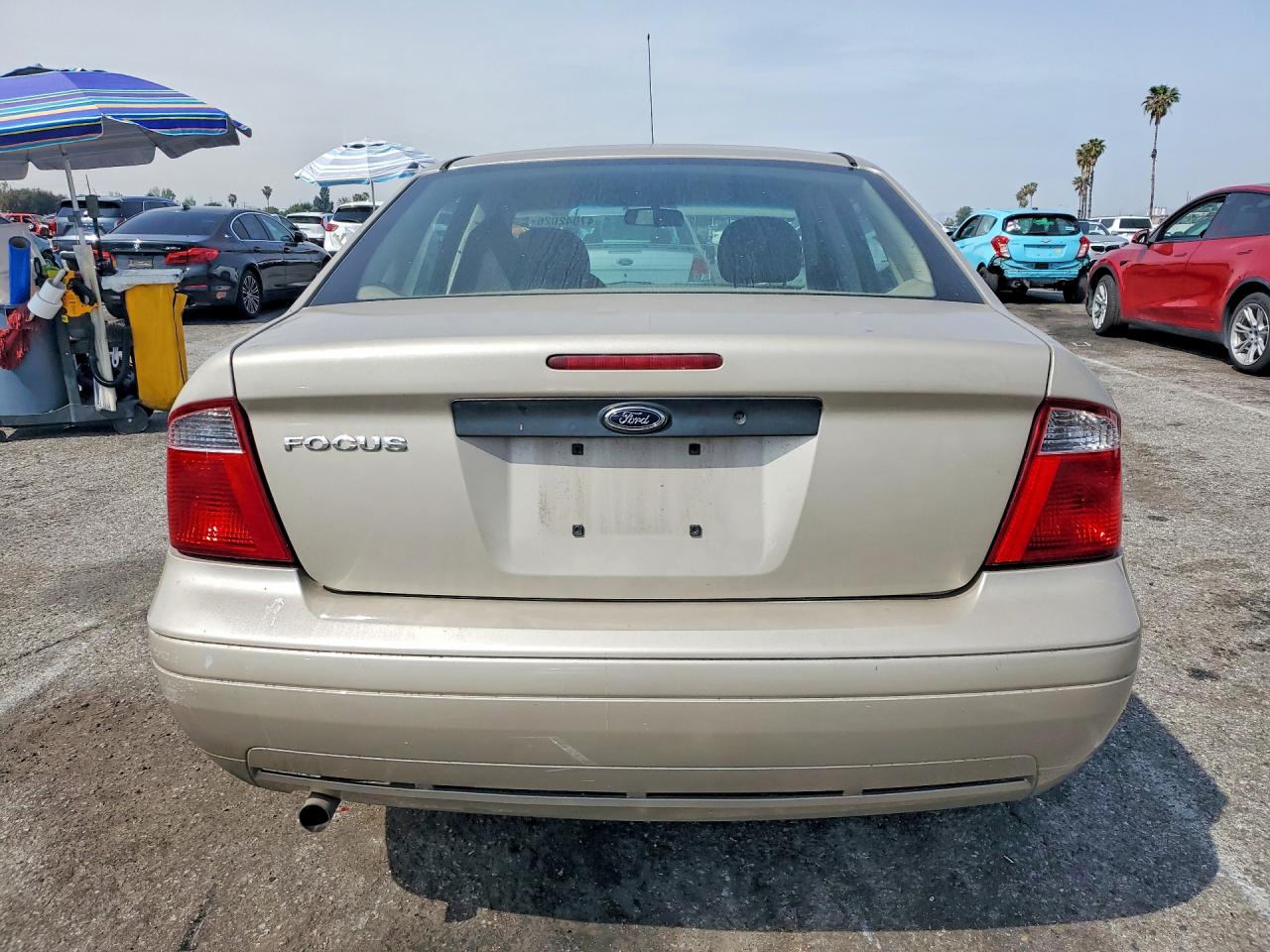 2007 FORD FOCUS ZX4 photo 11