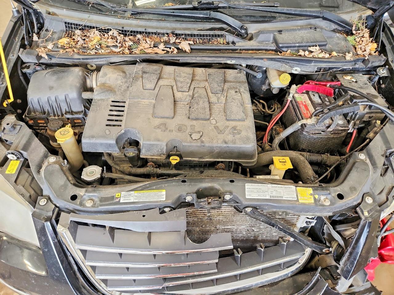 2008 CHRYSLER TOWN & COUNTRY LIMITED photo 23