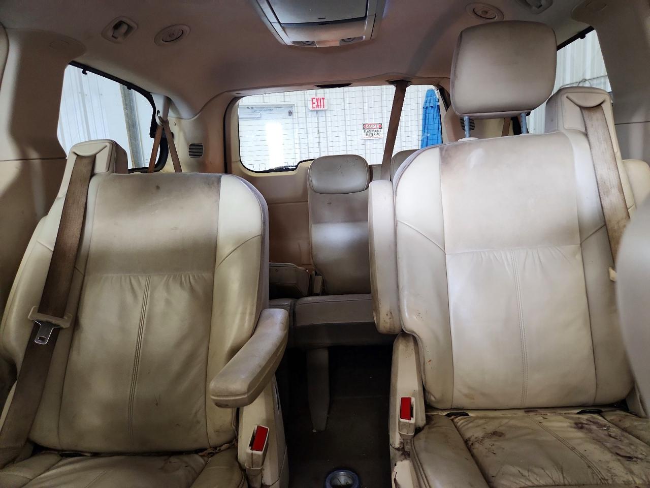2008 CHRYSLER TOWN & COUNTRY LIMITED photo 19