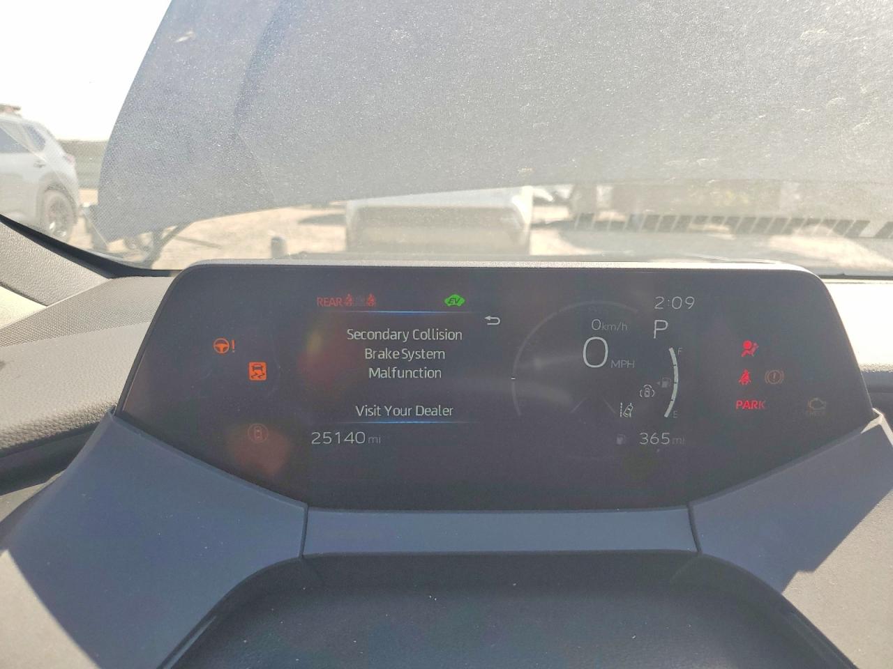 2025 TOYOTA PRIUS XLE photo 25