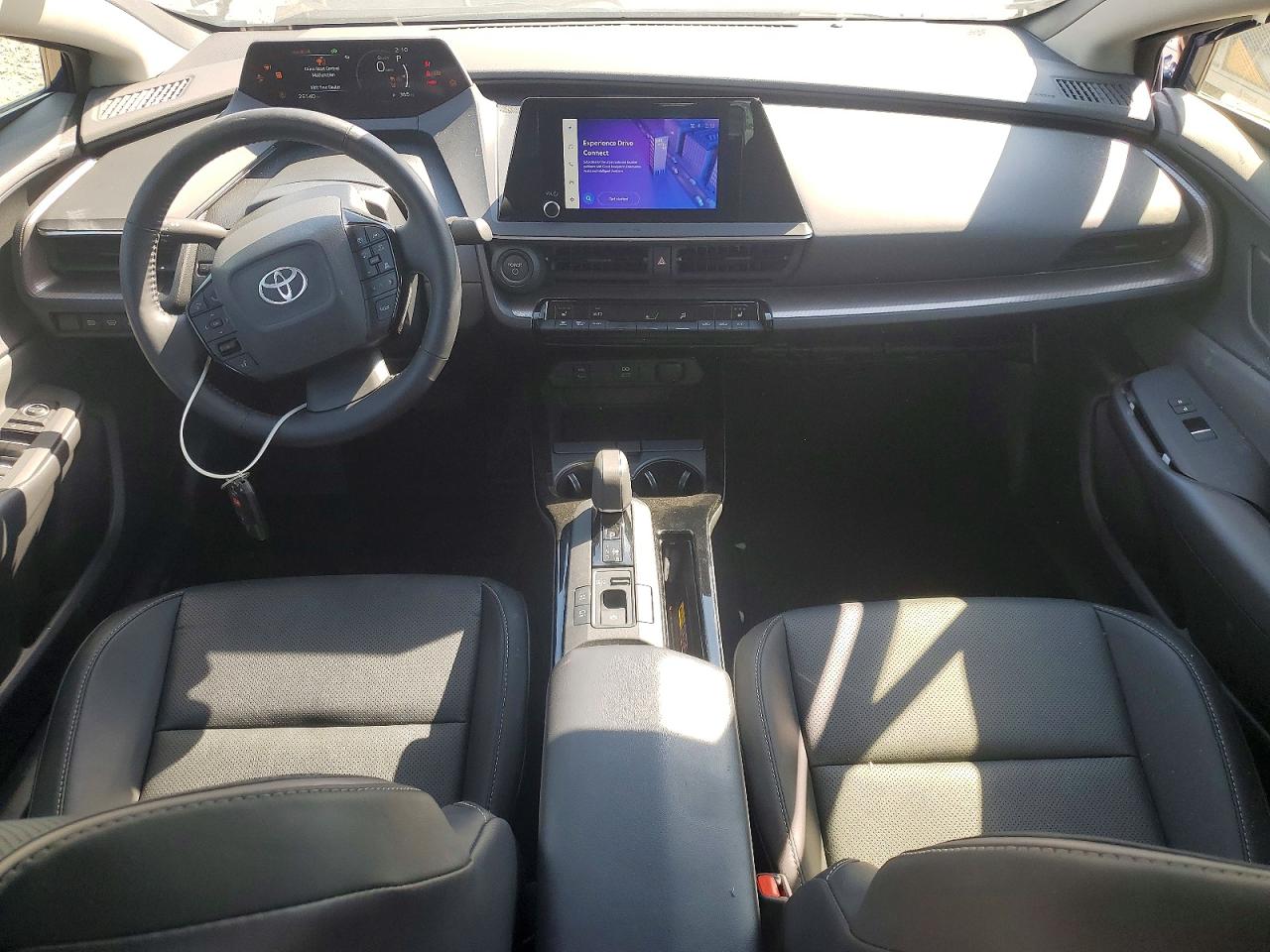 2025 TOYOTA PRIUS XLE photo 22