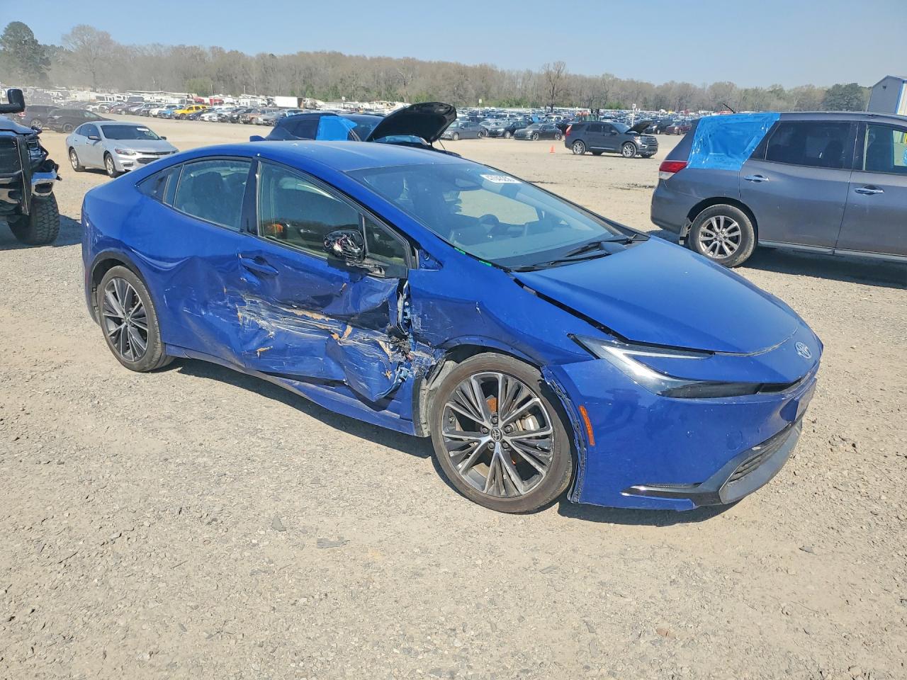 2025 TOYOTA PRIUS XLE photo 10