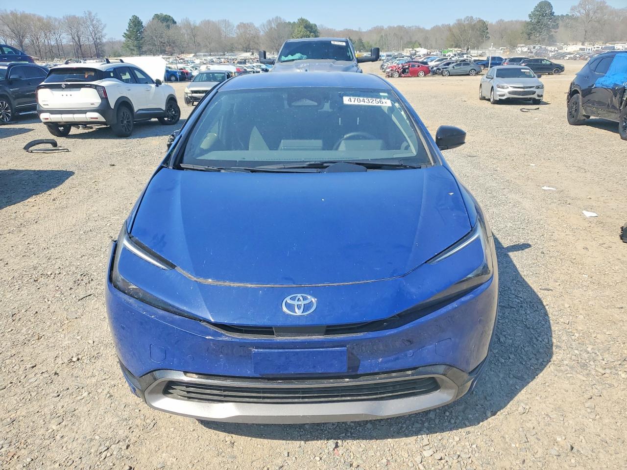 2025 TOYOTA PRIUS XLE photo 13