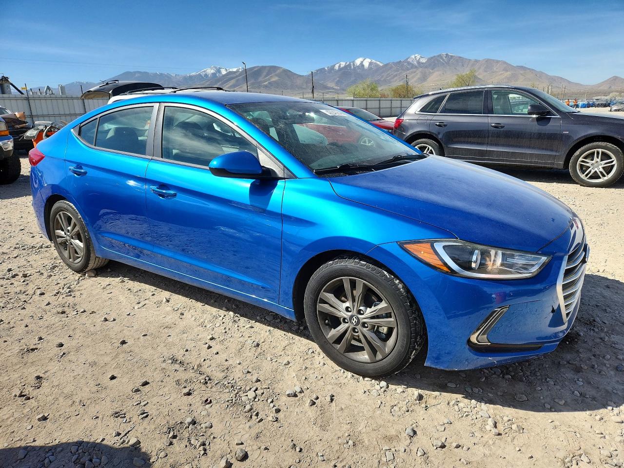 2017 HYUNDAI ELANTRA SE photo 4