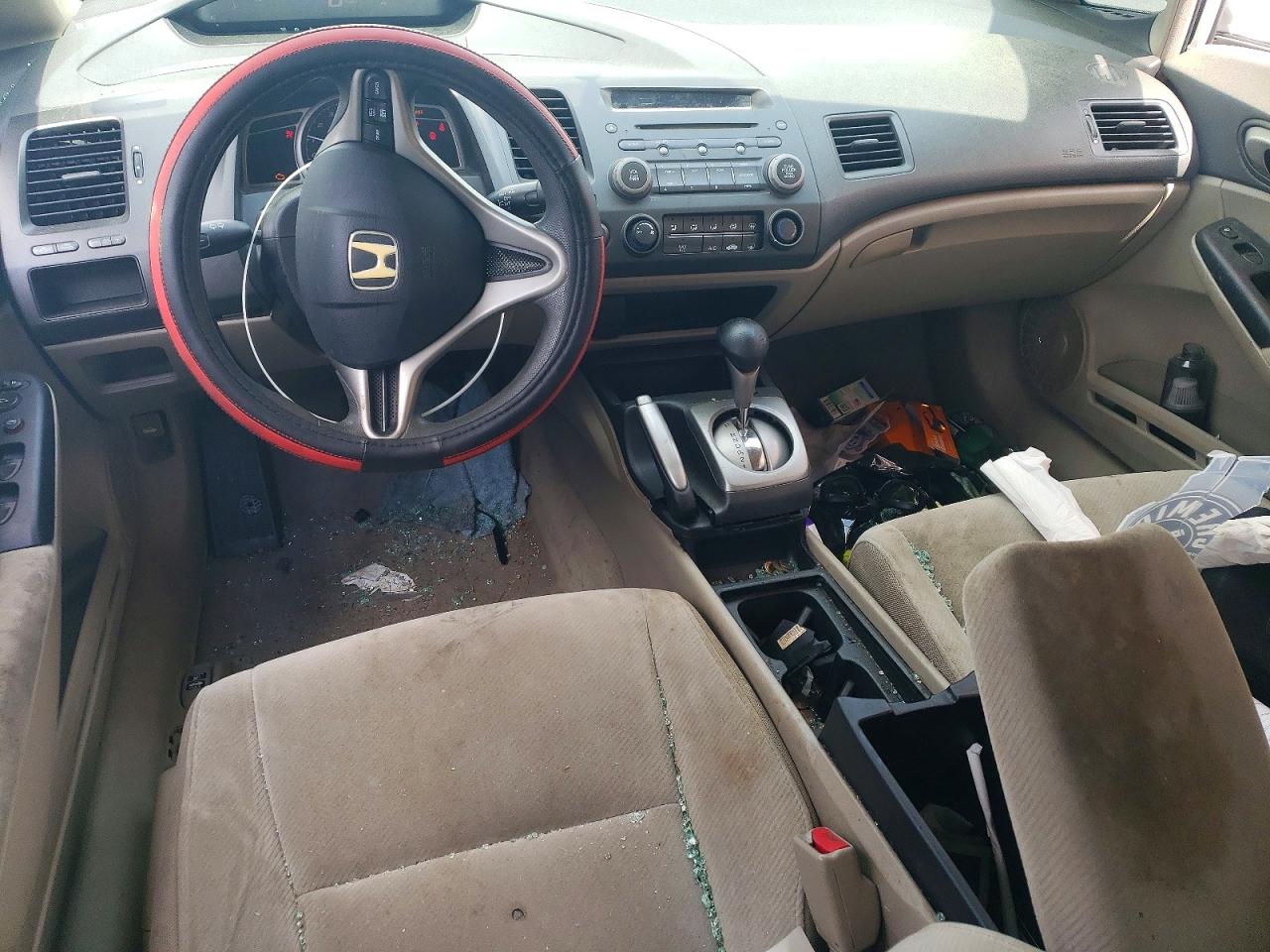 2011 HONDA CIVIC LX photo 8
