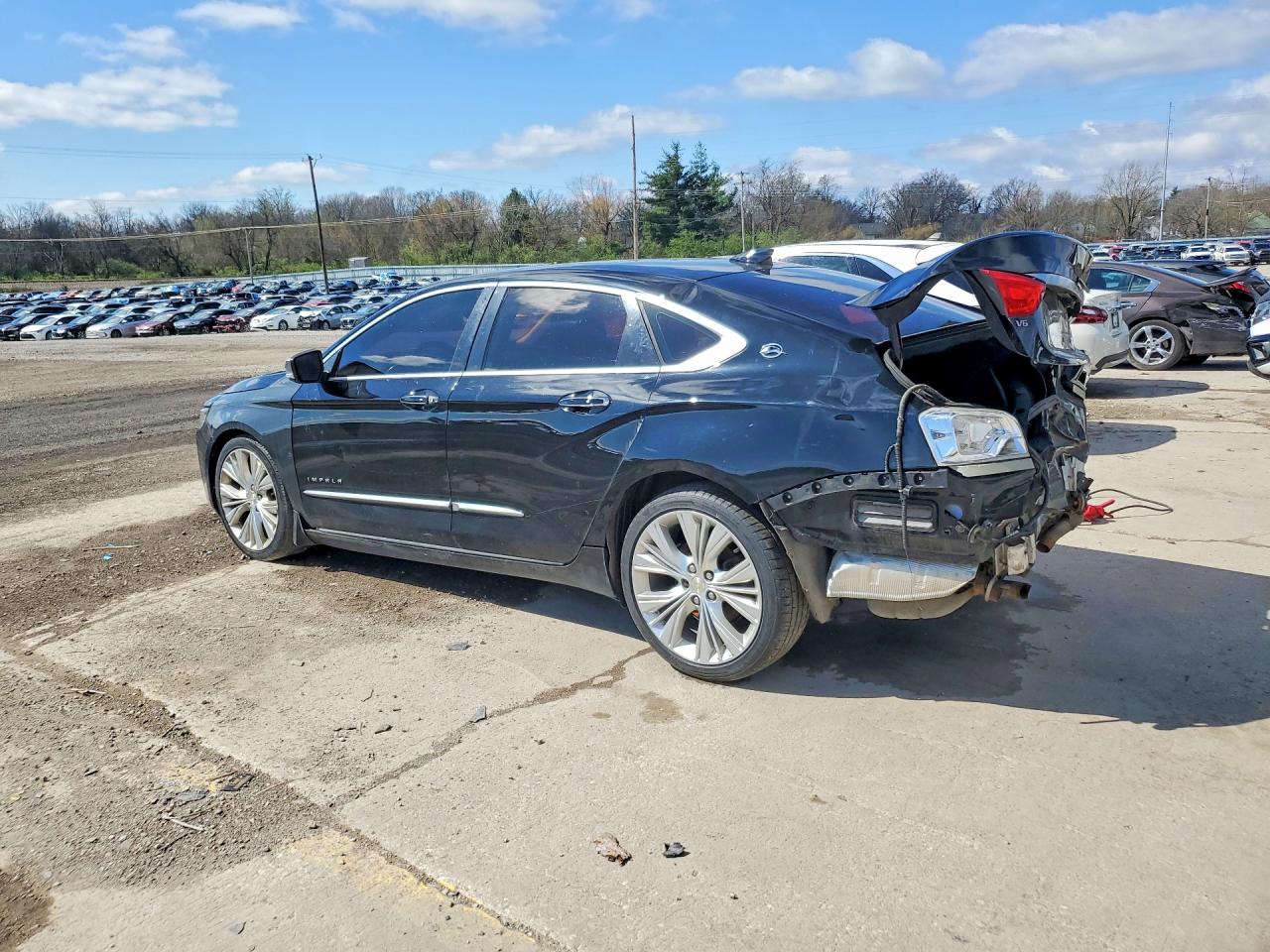 2015 CHEVROLET IMPALA LTZ photo 4