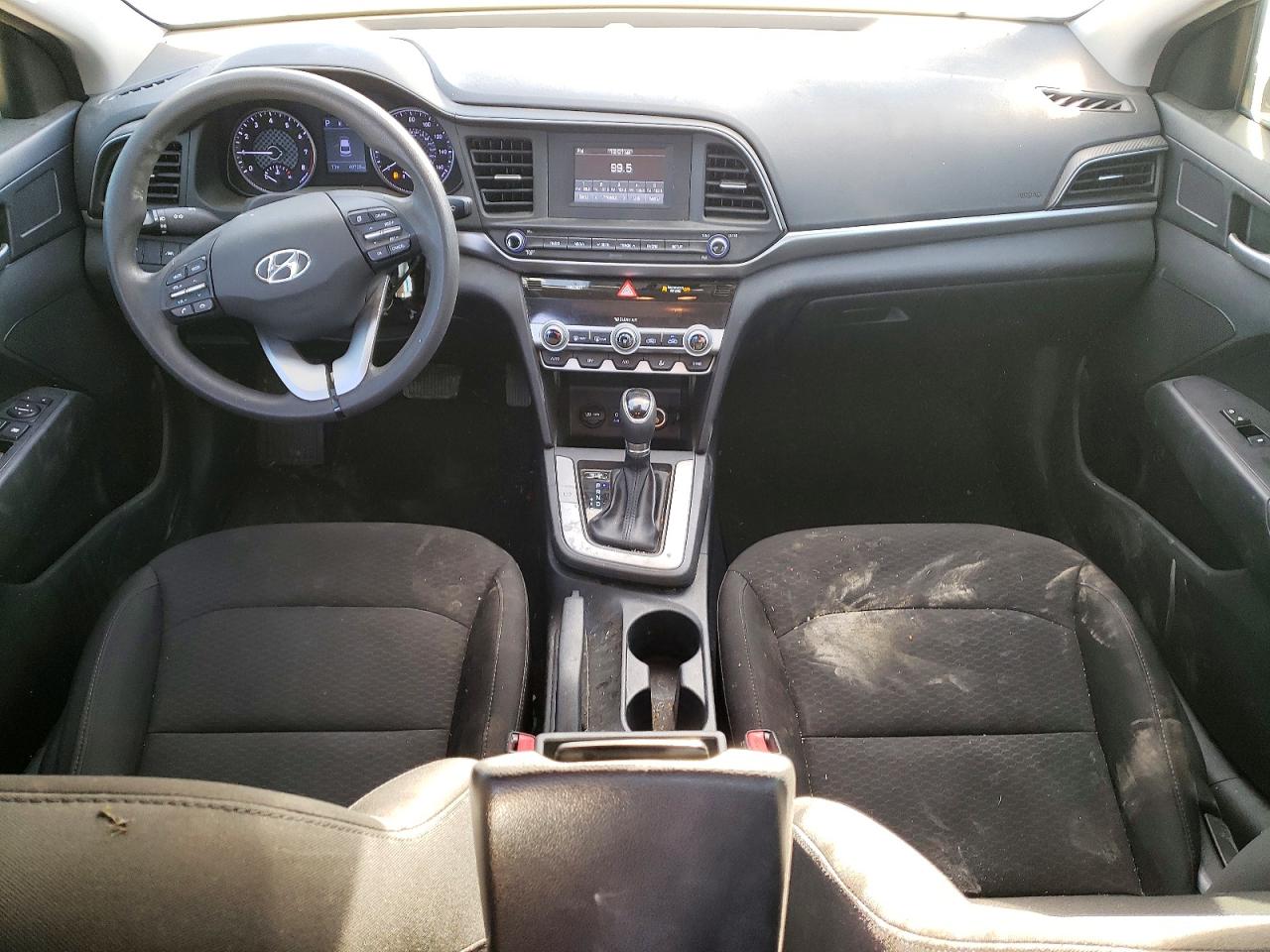 2020 HYUNDAI ELANTRA SE photo 15