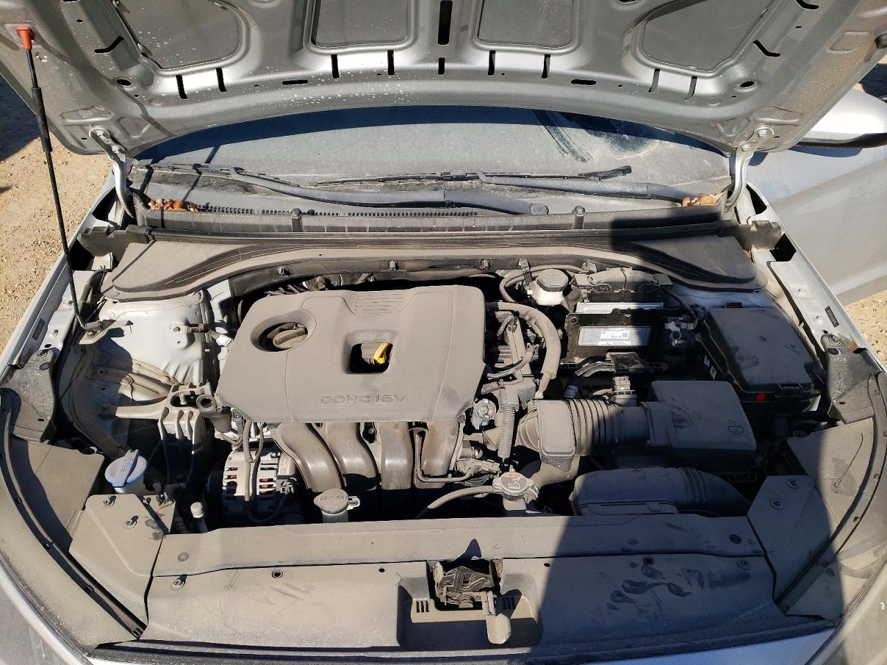 2020 HYUNDAI ELANTRA SE photo 21