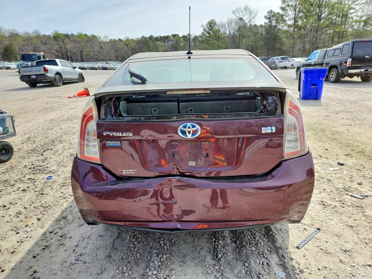 2013 TOYOTA PRIUS photo 16