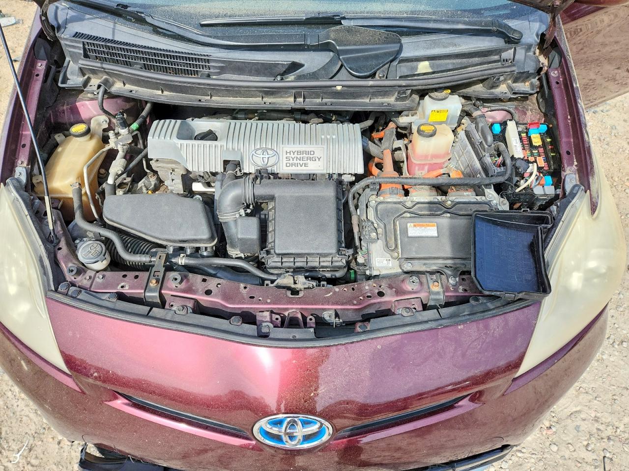 2013 TOYOTA PRIUS photo 31