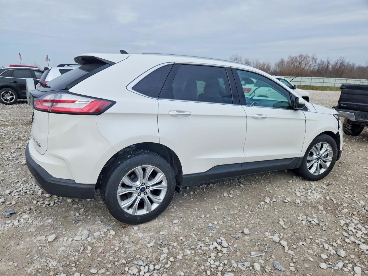 2020 FORD EDGE TITANIUM photo 3