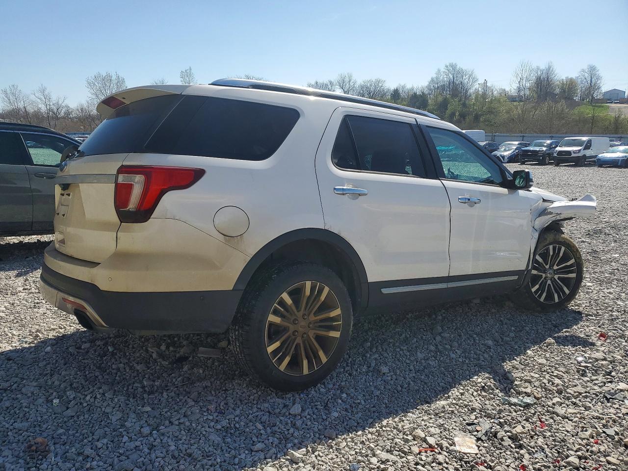 2016 FORD EXPLORER PLATINUM photo 5