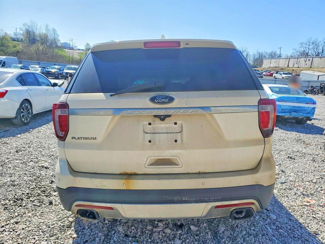 2016 FORD EXPLORER PLATINUM photo 11