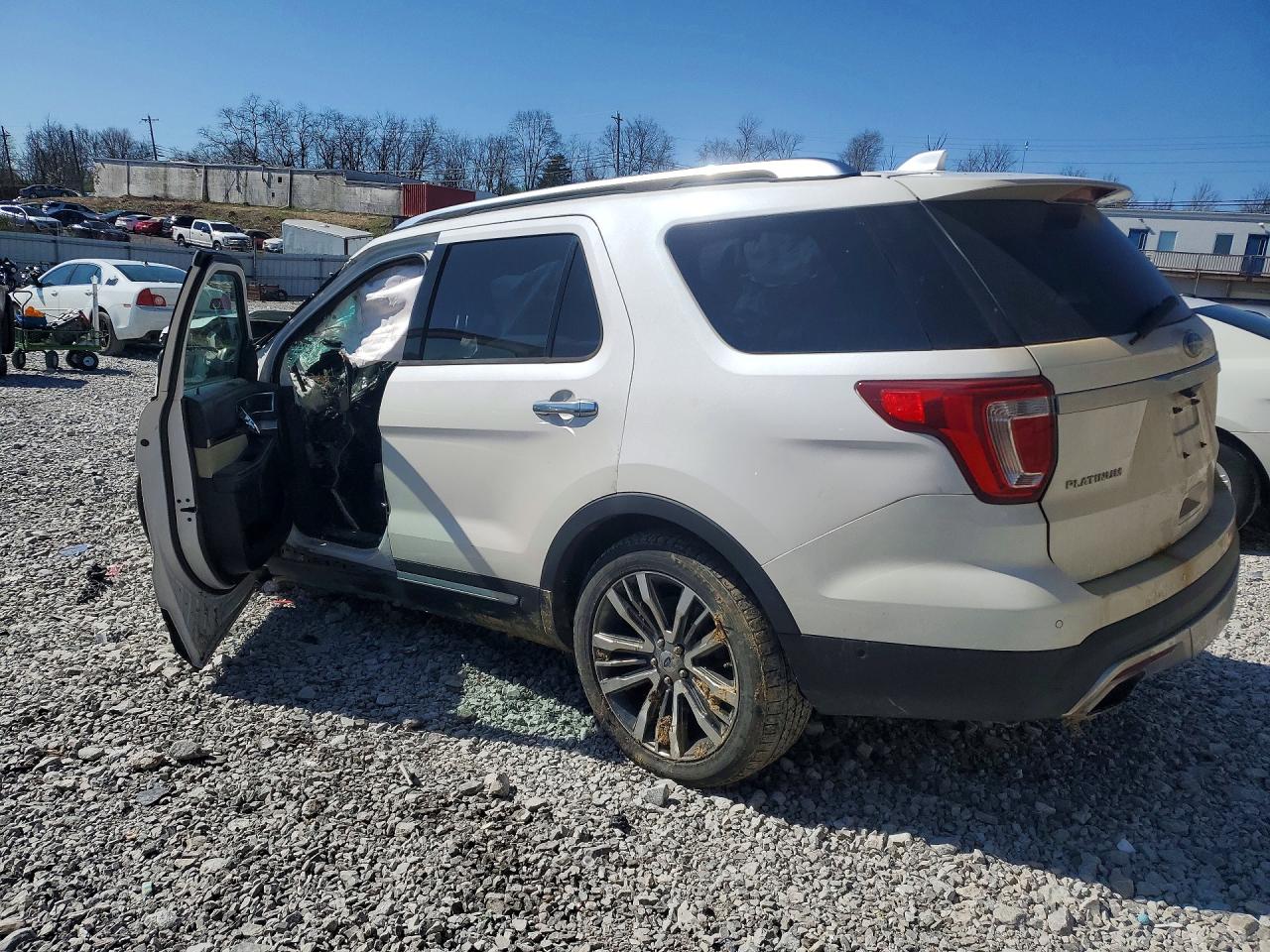 2016 FORD EXPLORER PLATINUM photo 3