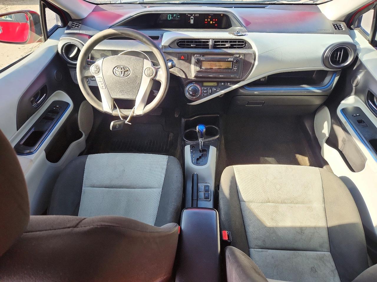 2012 TOYOTA PRIUS C THREE photo 15