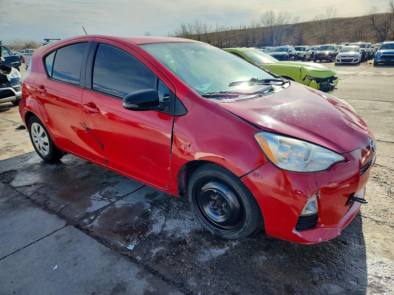 2012 TOYOTA PRIUS C THREE photo 7