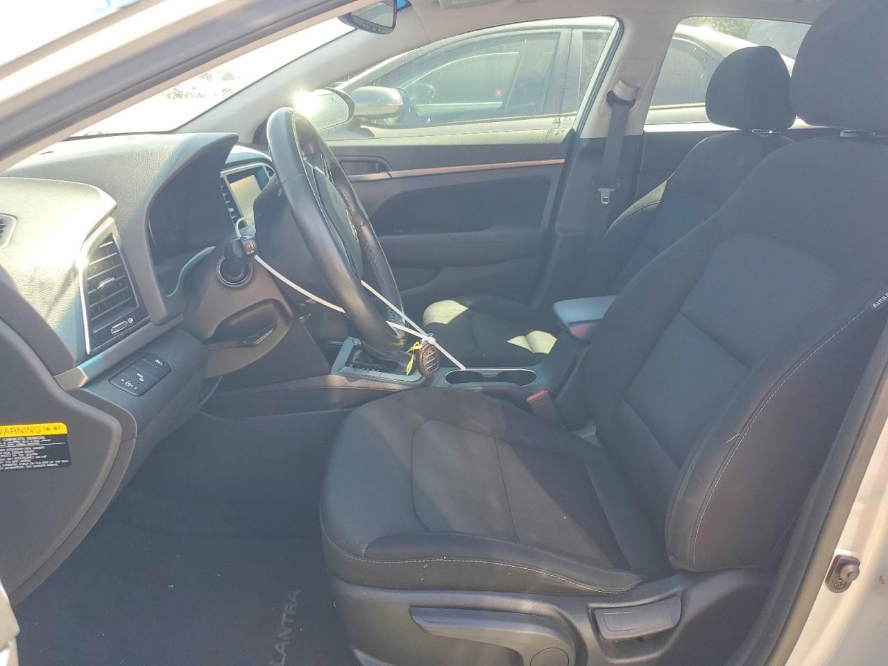 2018 HYUNDAI ELANTRA VALUE EDITION photo 7