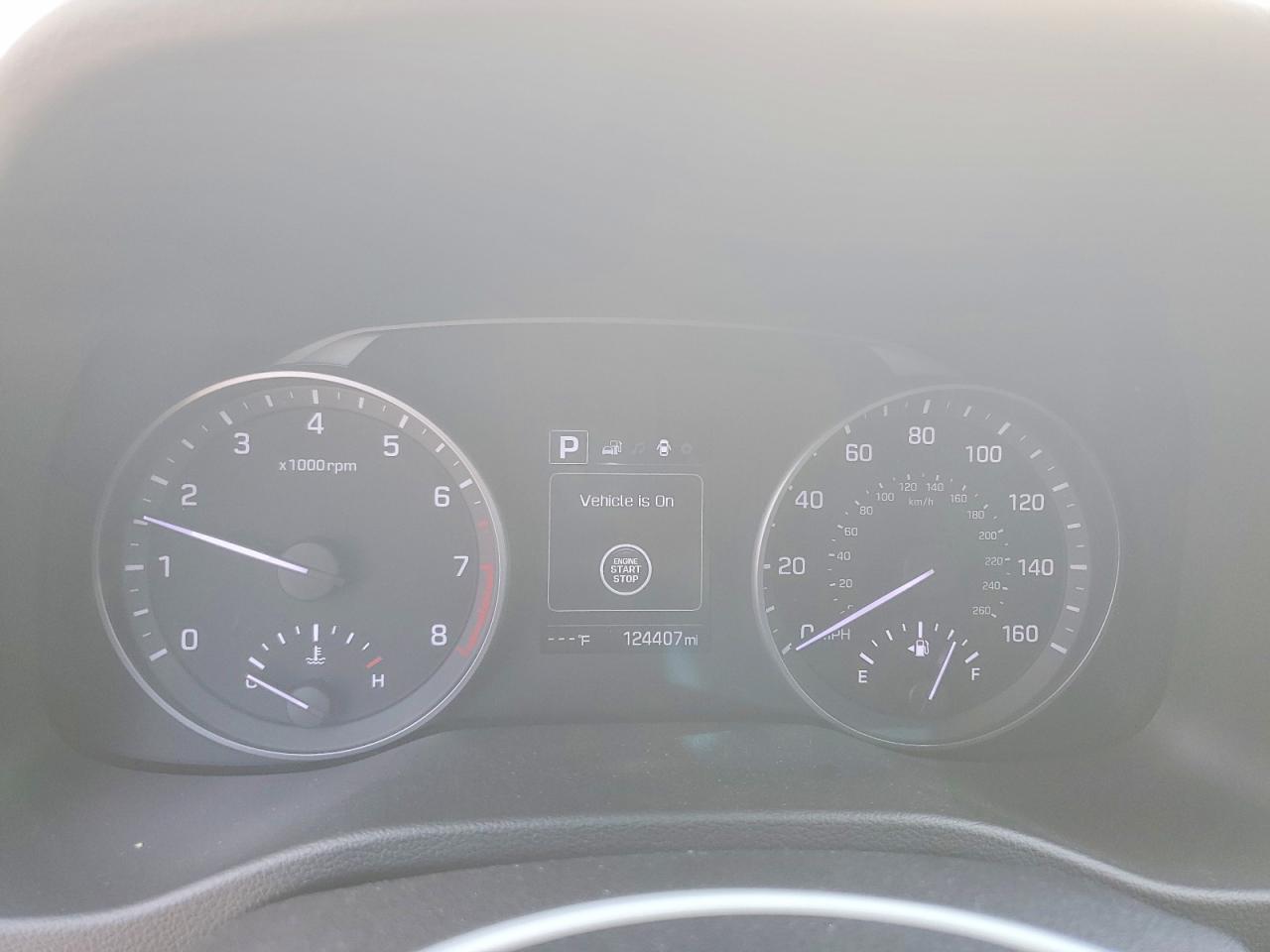 2018 HYUNDAI ELANTRA VALUE EDITION photo 9