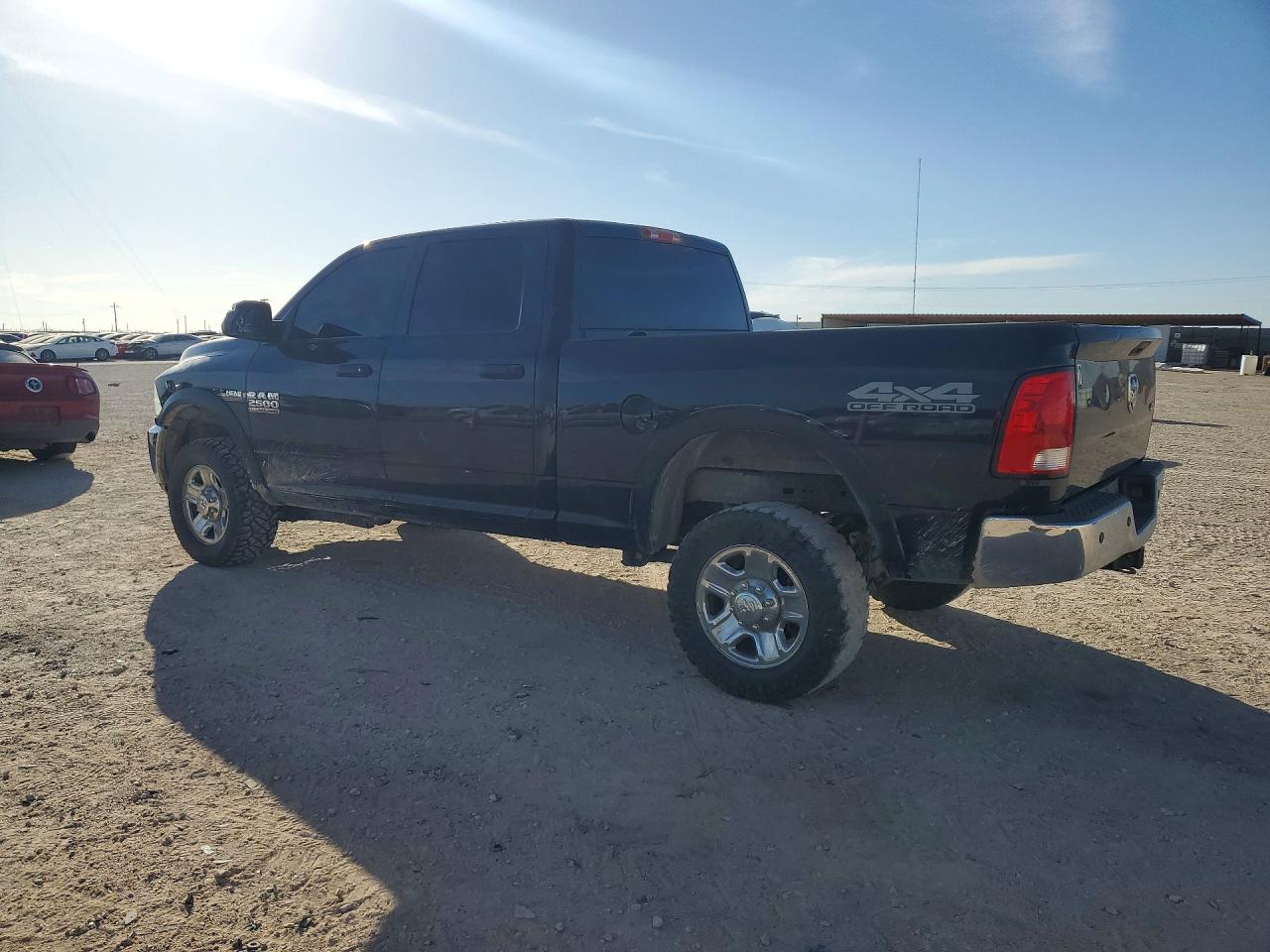 2018 RAM 2500 ST photo 4