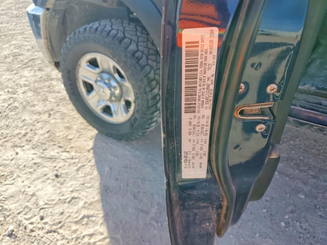 2018 RAM 2500 ST photo 34