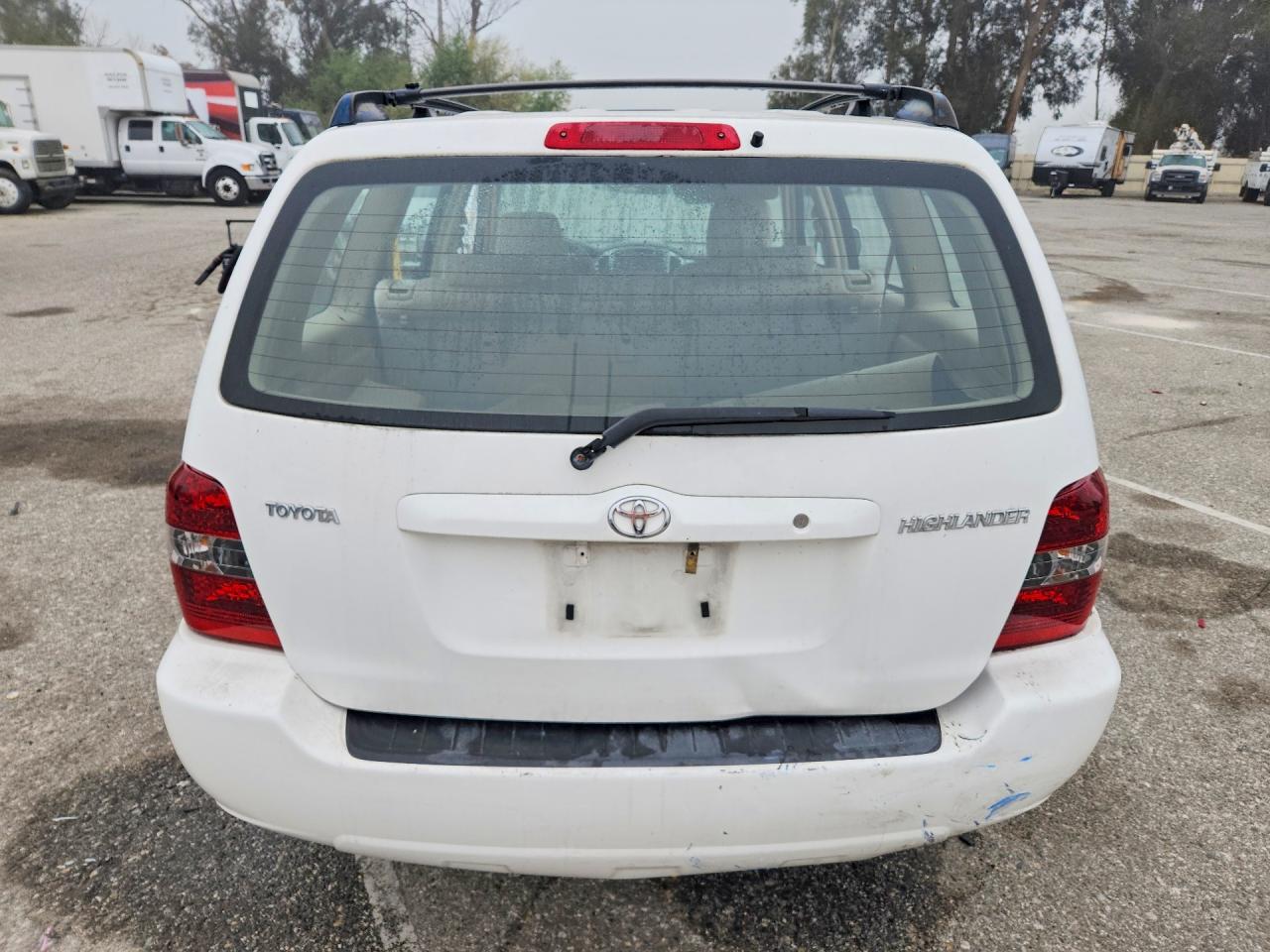 2007 TOYOTA HIGHLANDER BASE photo 11
