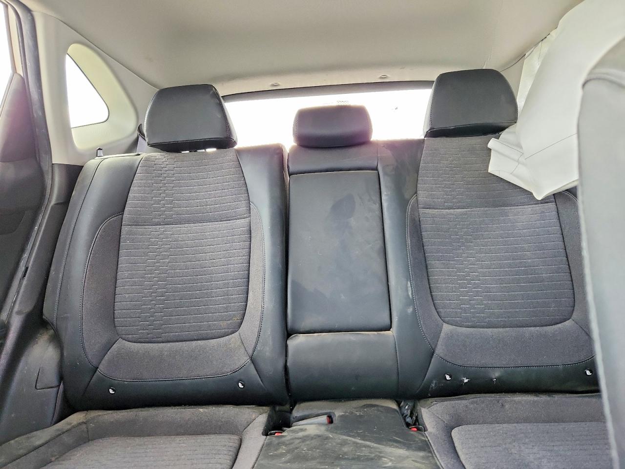 2021 KIA SELTOS S photo 10