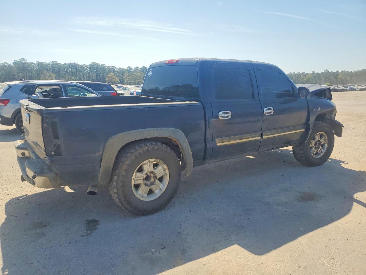 2005 CHEVROLET SILVERADO K1500 photo 7