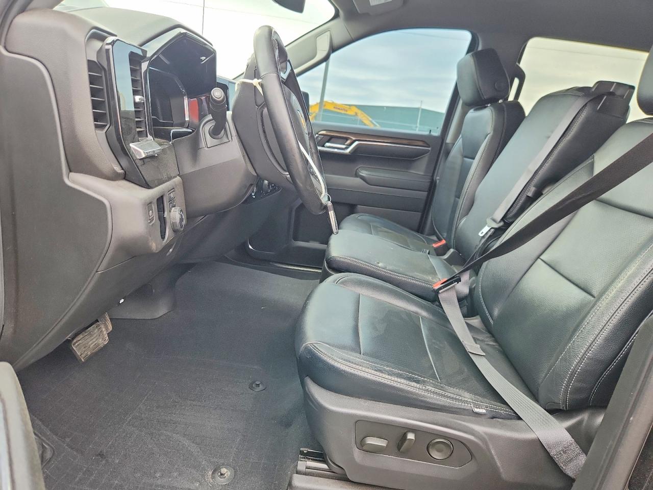 2023 CHEVROLET SILVERADO C1500 LT photo 19