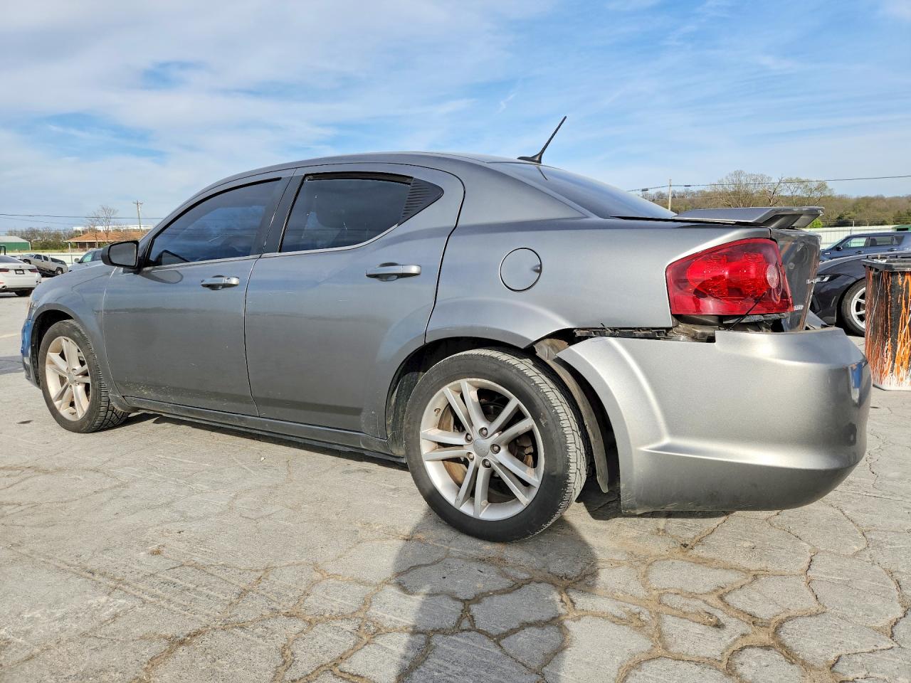 2013 DODGE AVENGER SE photo 4