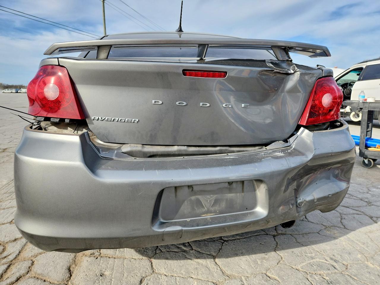 2013 DODGE AVENGER SE photo 16