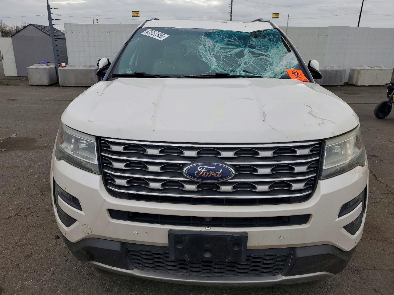 2016 FORD EXPLORER LIMITED photo 5