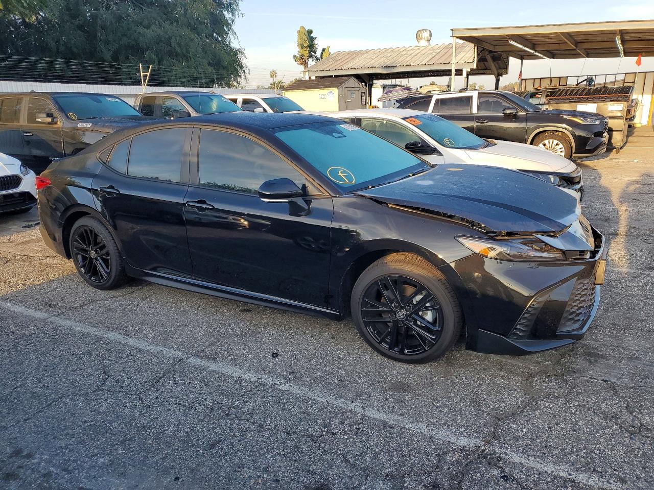 2026 TOYOTA CAMRY SE photo 4