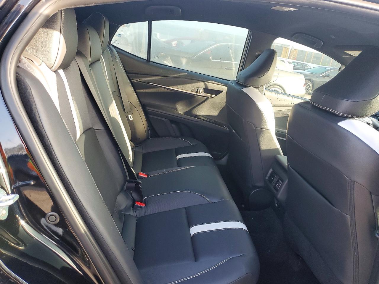 2026 TOYOTA CAMRY SE photo 10