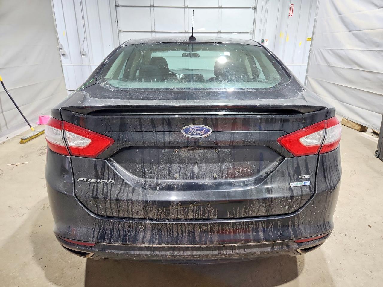 2015 FORD FUSION SE photo 11