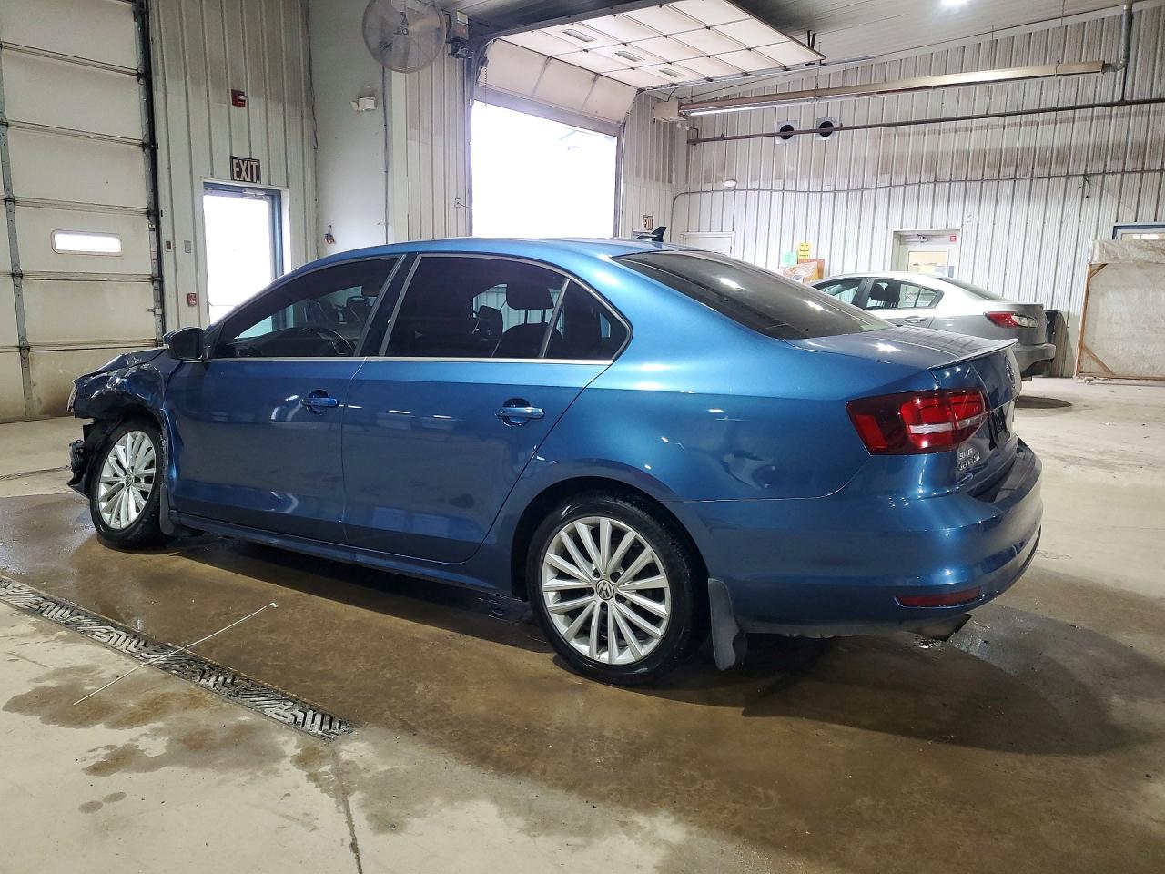 2016 VOLKSWAGEN JETTA SEL photo 2