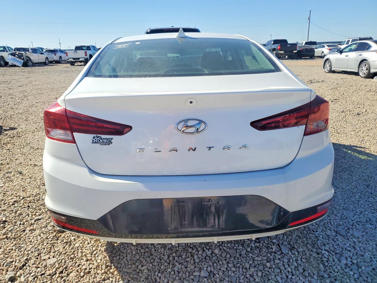 2019 HYUNDAI ELANTRA SEL photo 11