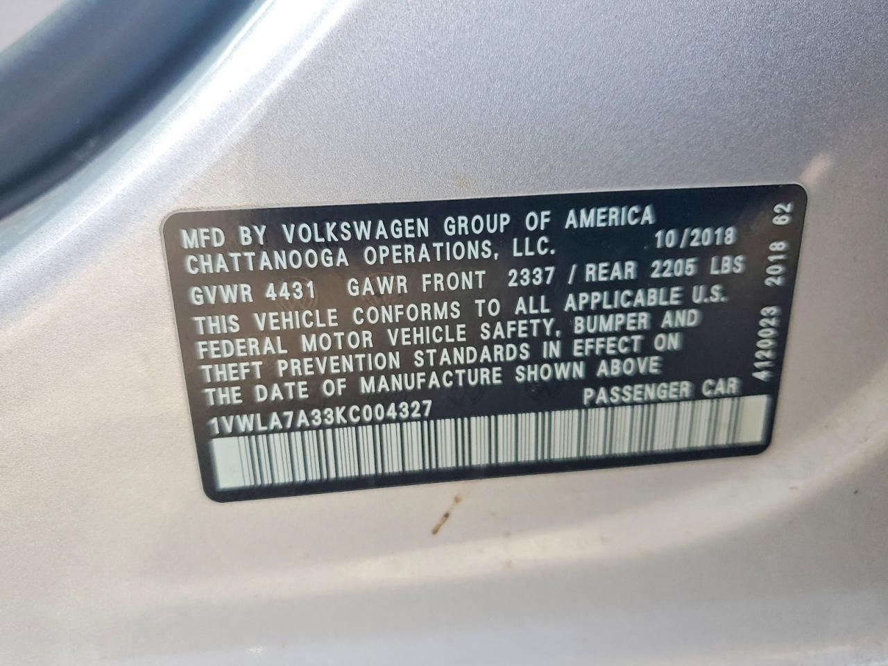 2019 VOLKSWAGEN PASSAT WOLFSBURG photo 12