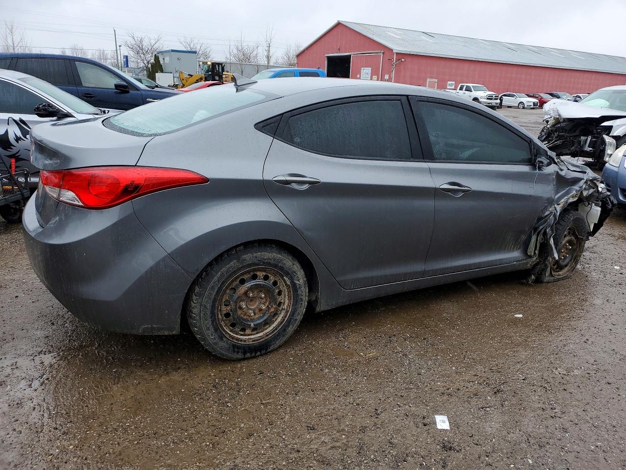 2013 HYUNDAI ELANTRA GLS photo 5