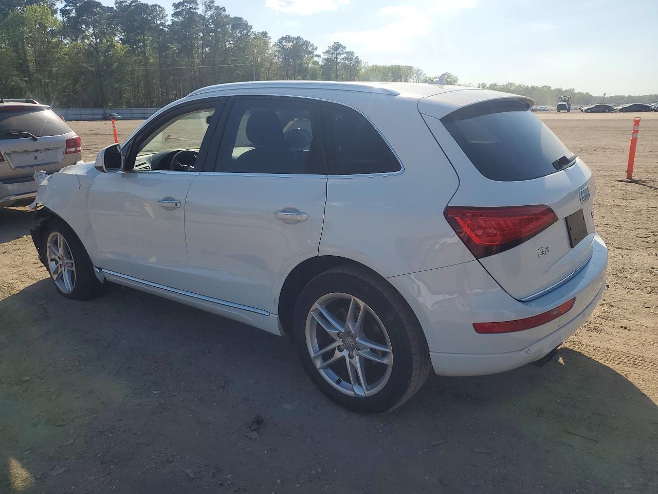 2017 AUDI Q5 PREMIUM PLUS photo 2